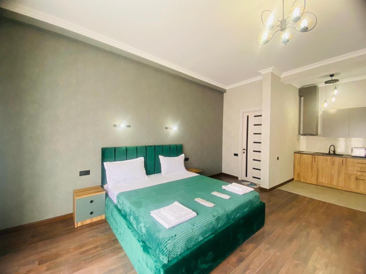 Hotel Garden Tbiliszi Kültér fotó
